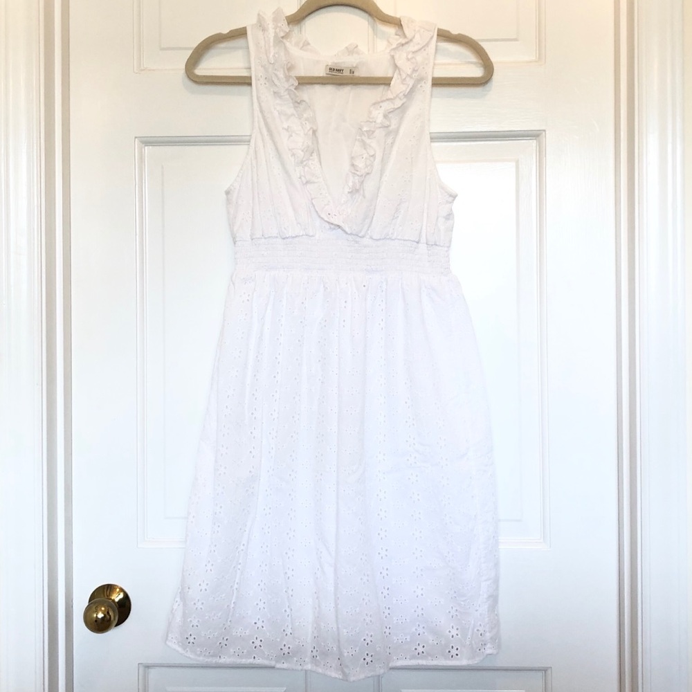 Old Navy White Eyelet Dress Size S